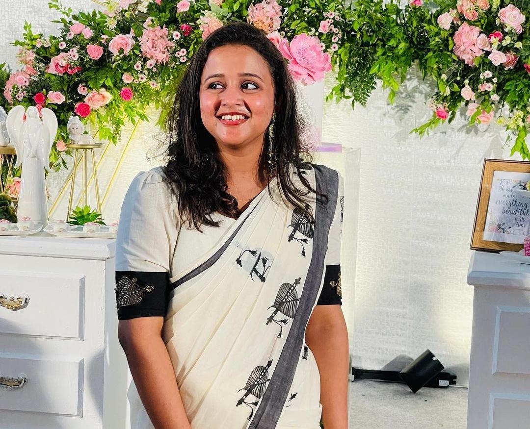 STITCH N STYLE FASHION DESIGNING VAZHAKULAM