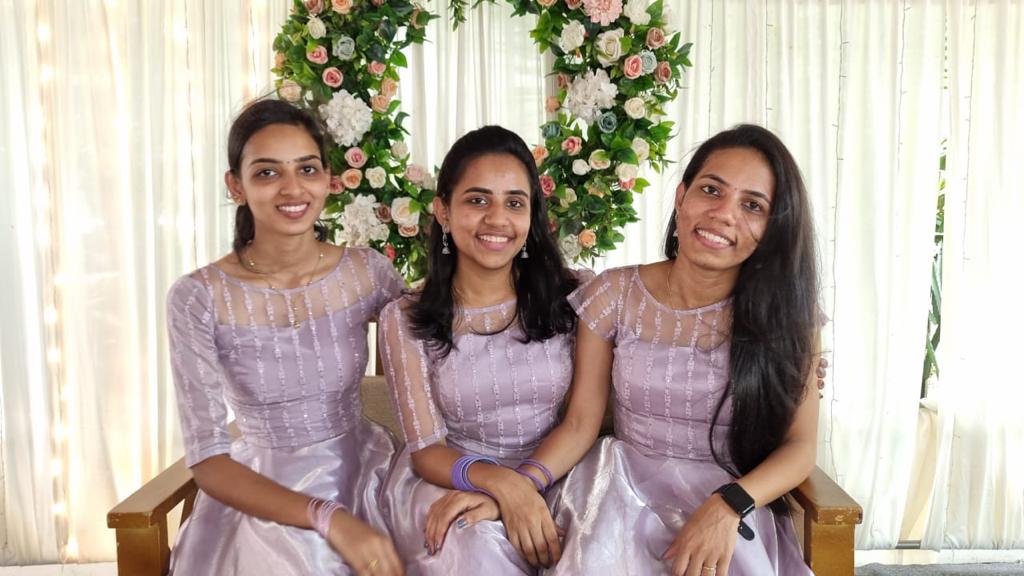 STITCH N STYLE FASHION DESIGNING VAZHAKULAM